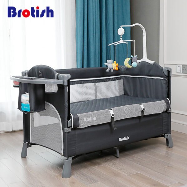 Multifunctional Baby Crib Foldable Baby Bed With Diaper Table Cradle Rocker Travel Game Bed Portable Baby Crib For 0-6 Years Old